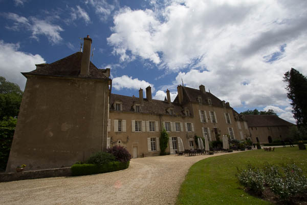 La terrasse du Château de Vault de Lugny